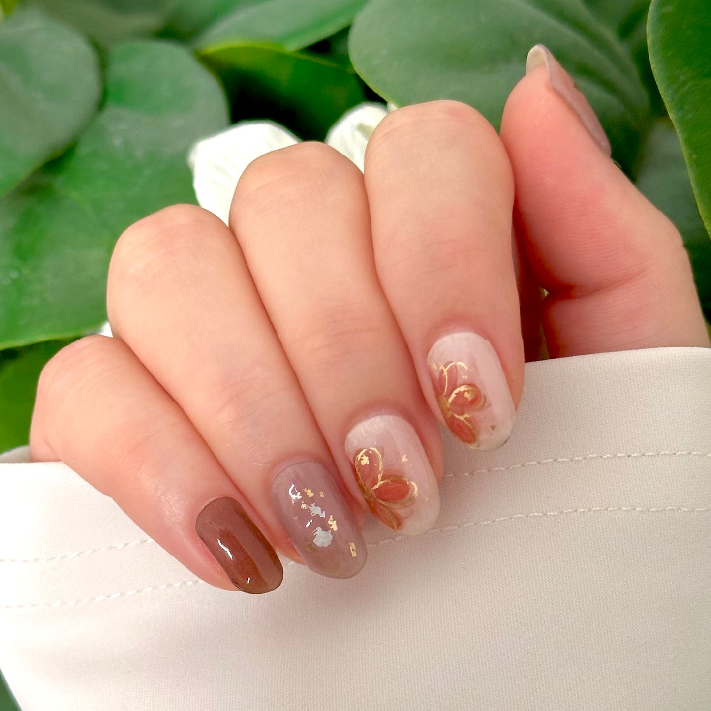 Mocha Flower Gellack-Sticker