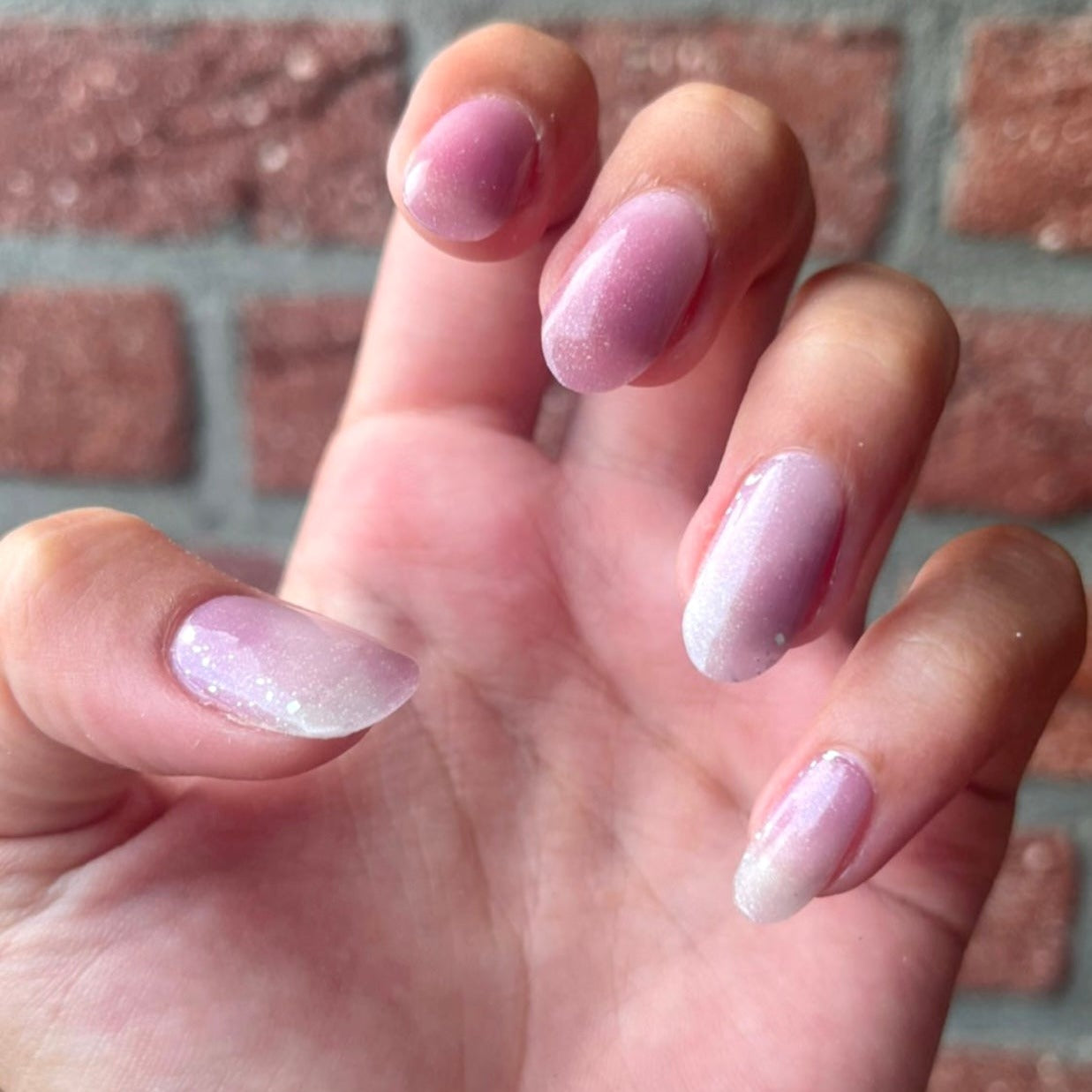 Misty Mauve Gellacksticker