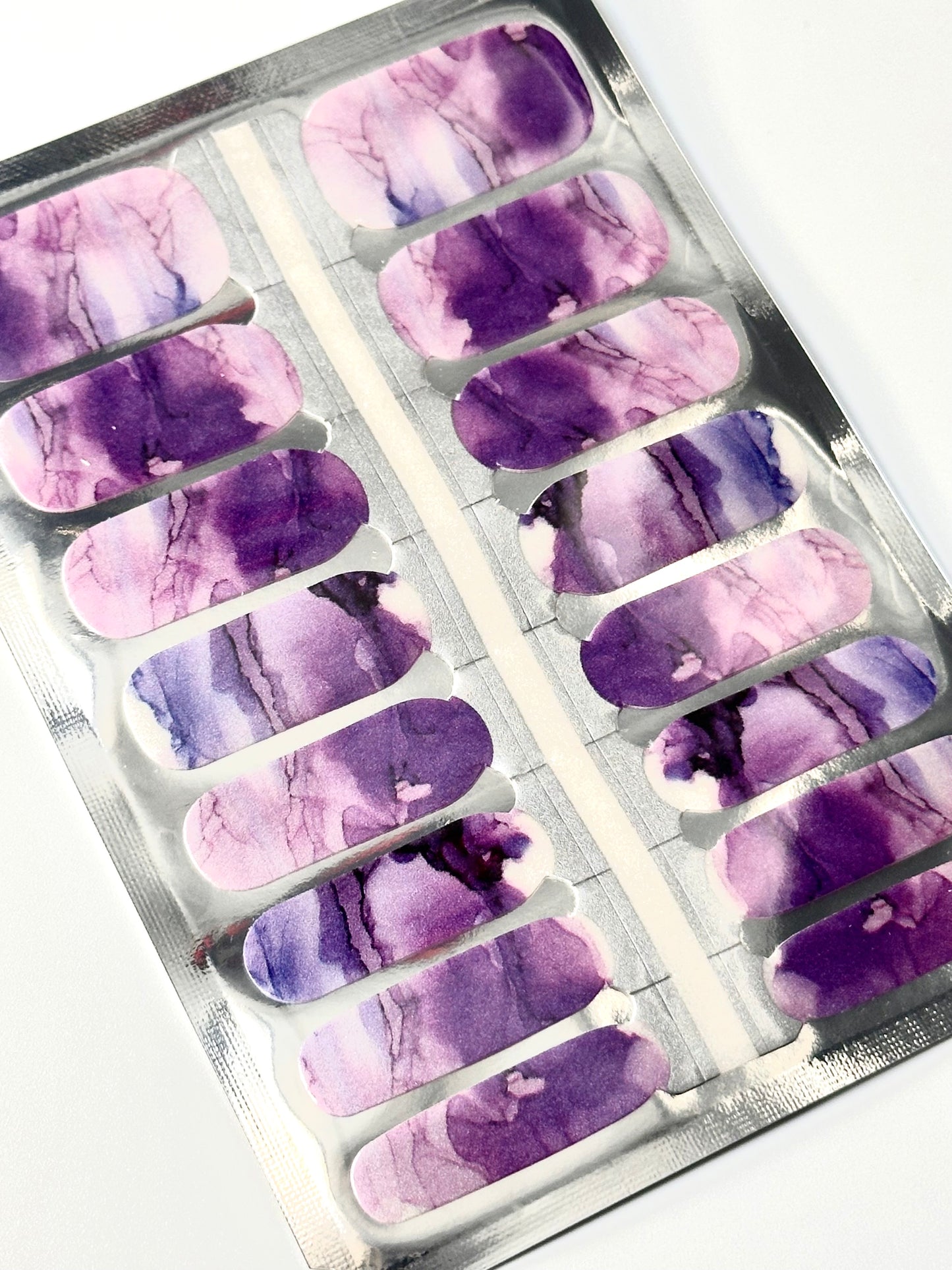 Radiant Orchid Nagel-Wraps