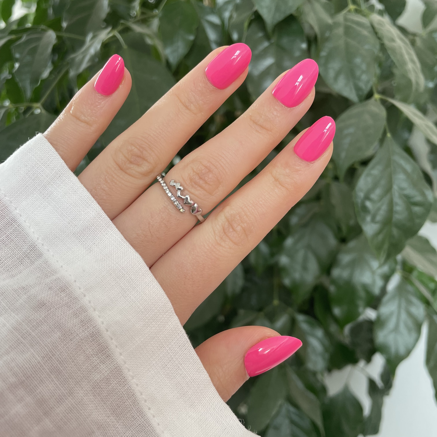 Knal roze ovale plaknagels 